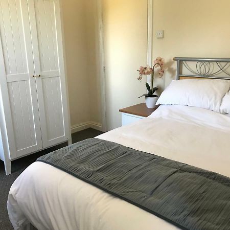 Moorhouse Farm Flat Apartment Telford Bagian luar foto