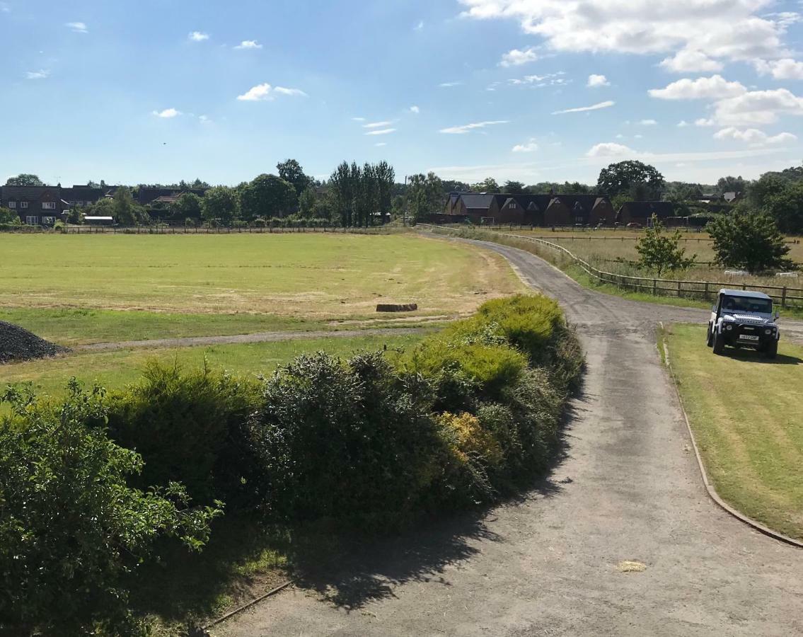 Moorhouse Farm Flat Apartment Telford Bagian luar foto